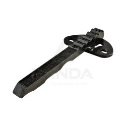 RACLEUR (GRANDE TOUPIE)