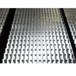 GRILLE INFERIEURE (1647x1160 - CZ/1) REGLAGE MANUEL
