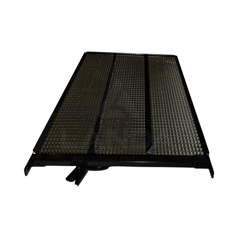 DEMI-GRILLE INFERIEURE (1440 x 785- CZ/1)