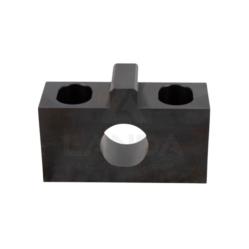 BLADE HEAD COUPLING FLANGE (SCREW D 16)