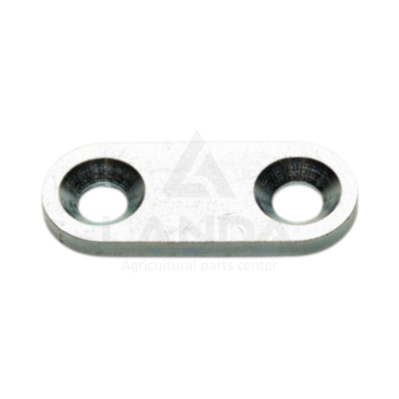 REINFORCEMENT PLATE BETWEEN KNIVES (2 COUNTERSUNK HOLES)
