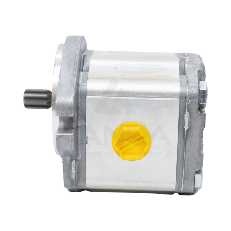 MOTEUR HYDRAULIQUE VENTILATEUR GAUCHE