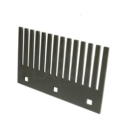 PALE METAL EPARPILLEUR DE PAILLE BROYEE