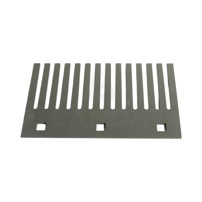 PALE METAL EPARPILLEUR DE PAILLE BROYEE