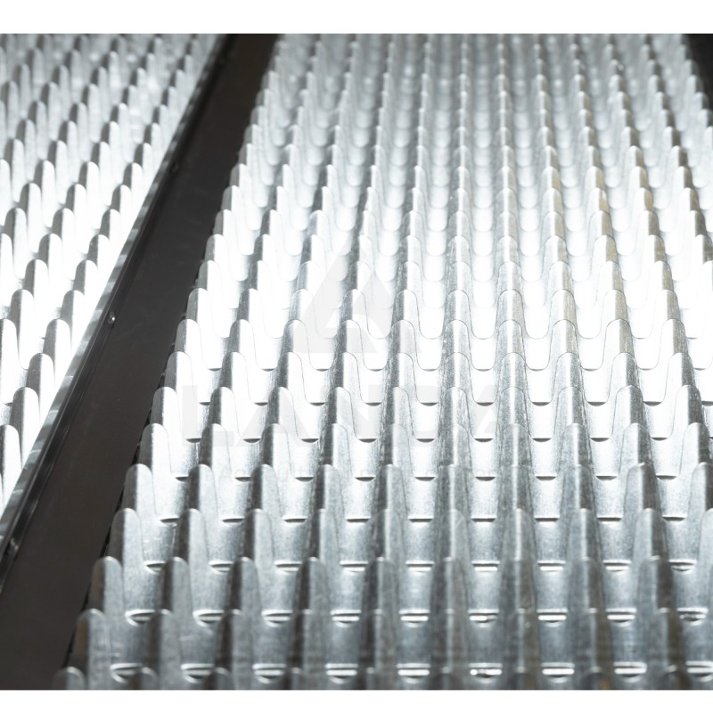 DEMI GRILLE SUPERIEURE (1855x633 - CZ/2)